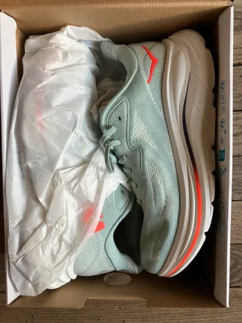 Tweedehands Hoka Clifton 10 bike — afbeelding 7 van 7