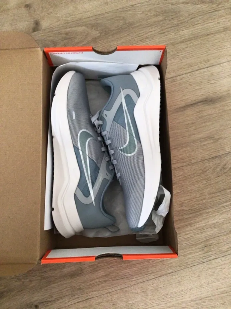 Used Nike Downshifter 12 bike — image 4 of 4