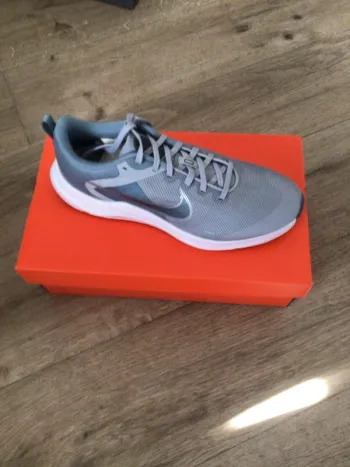 Used Nike Downshifter 12 Running Shoes