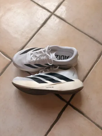 Käytetty Adidas Adizero Evo SL Running Shoes