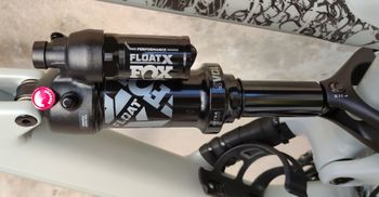 Used Fox FLOAT X Performance 2024 bike — image 2 of 6