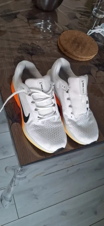 Gebrauchtes Nike Running Shoes Running Shoes
