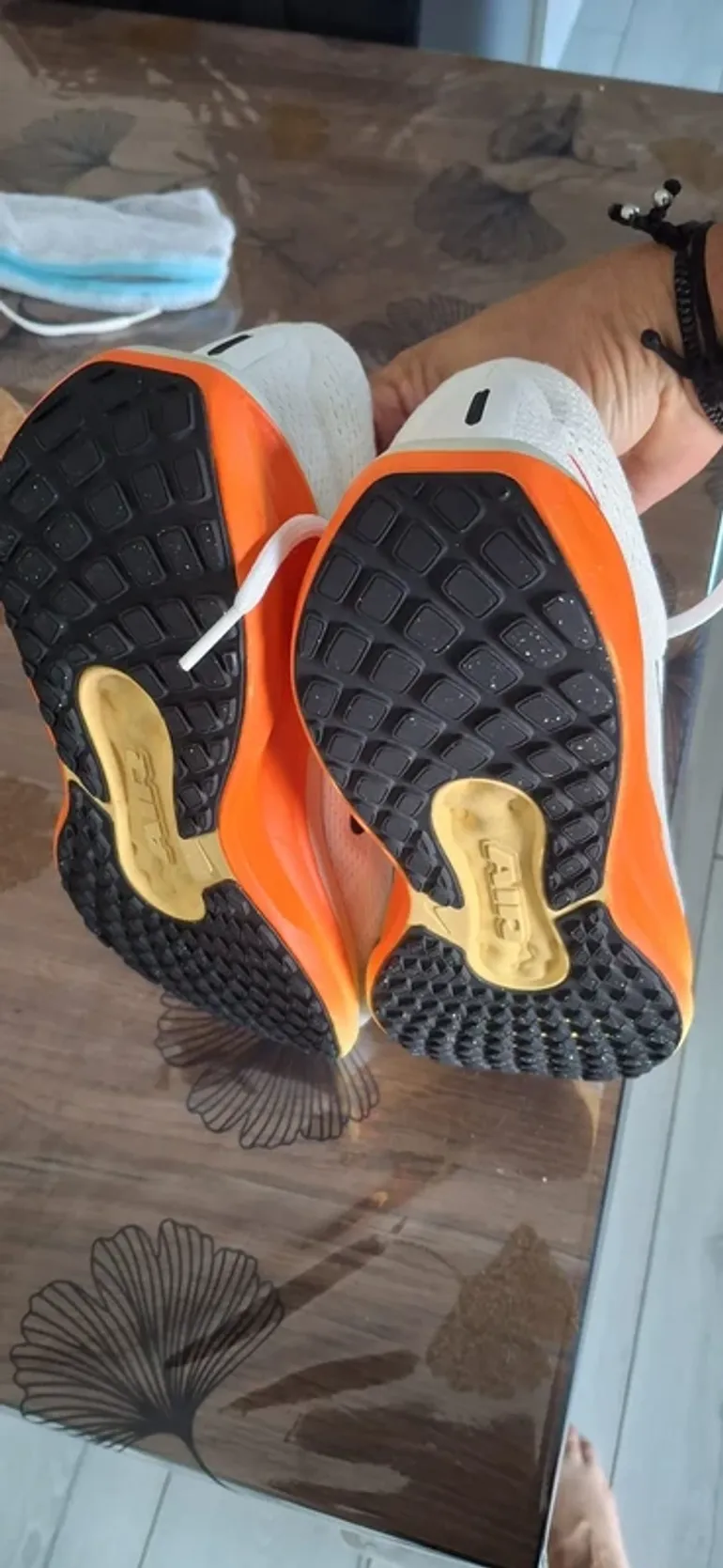 Nike Running Shoes bike d'occasion — image 2 sur 4