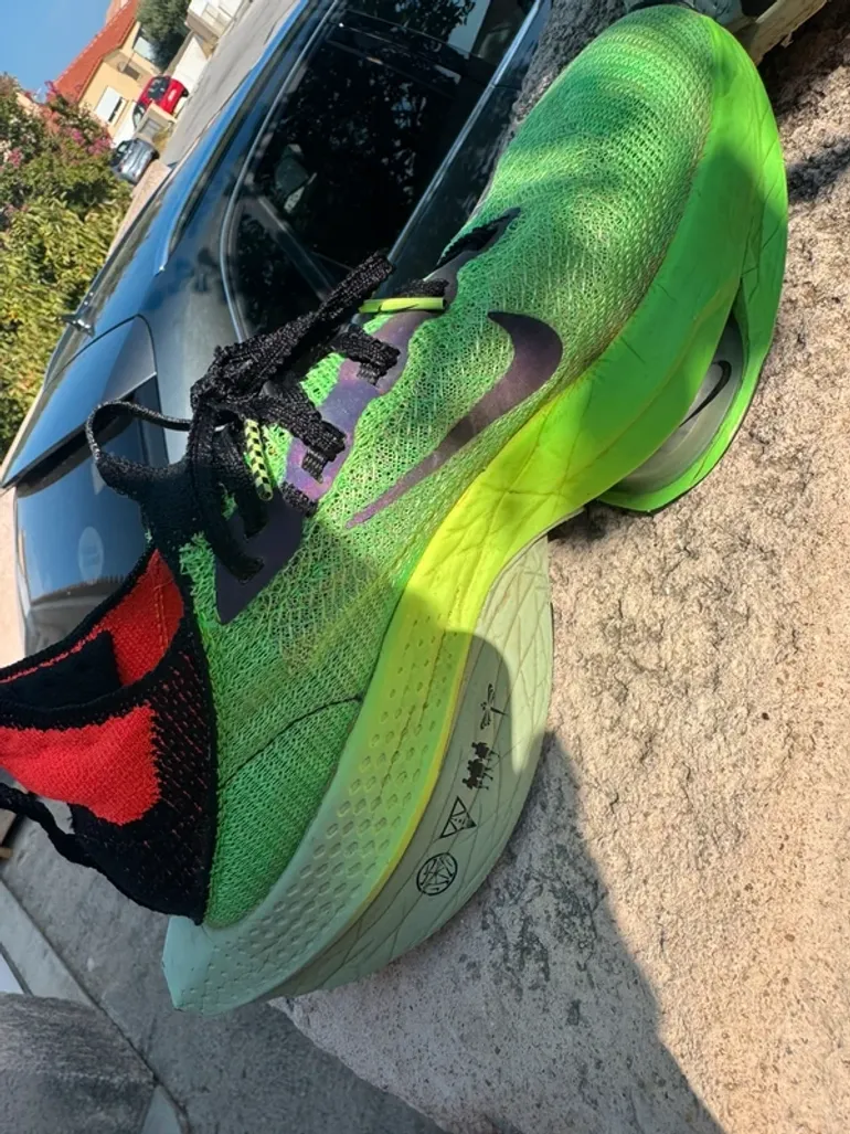 Used Nike Alphafly 2 bike — image 3 of 7