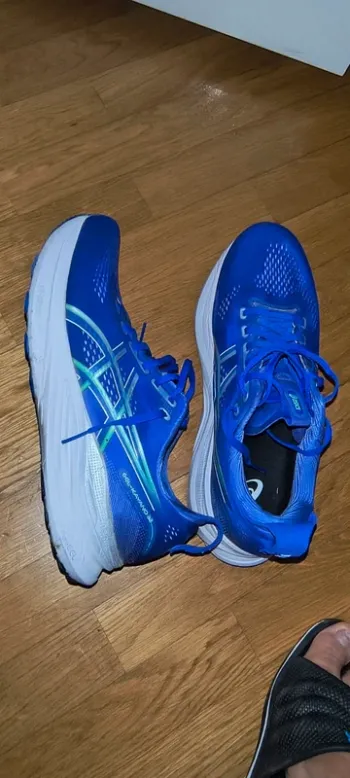 Asics Gel-Kayano 32 bike usato — immagine 2 di 5