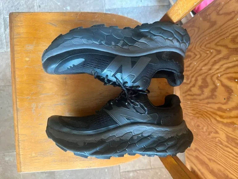 Used New Balance Fresh Foam X More Trail v3 bike — image 5 of 5