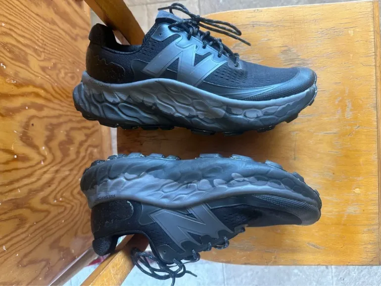 Used New Balance Fresh Foam X More Trail v3 bike — image 4 of 5