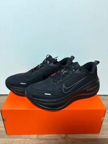 Nike Vomero Plus Running Shoes de segunda mano