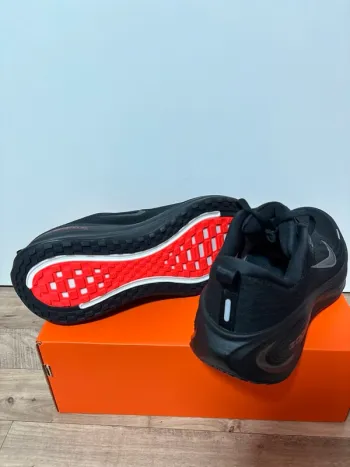 Nike Vomero Plus bike de segunda mano — imagen 3 de 6