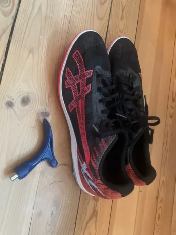 Gebrauchtes Asics Track Spikes Running Shoes