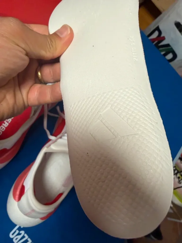 Used Adidas Hyperboost Edge M bike — image 13 of 15