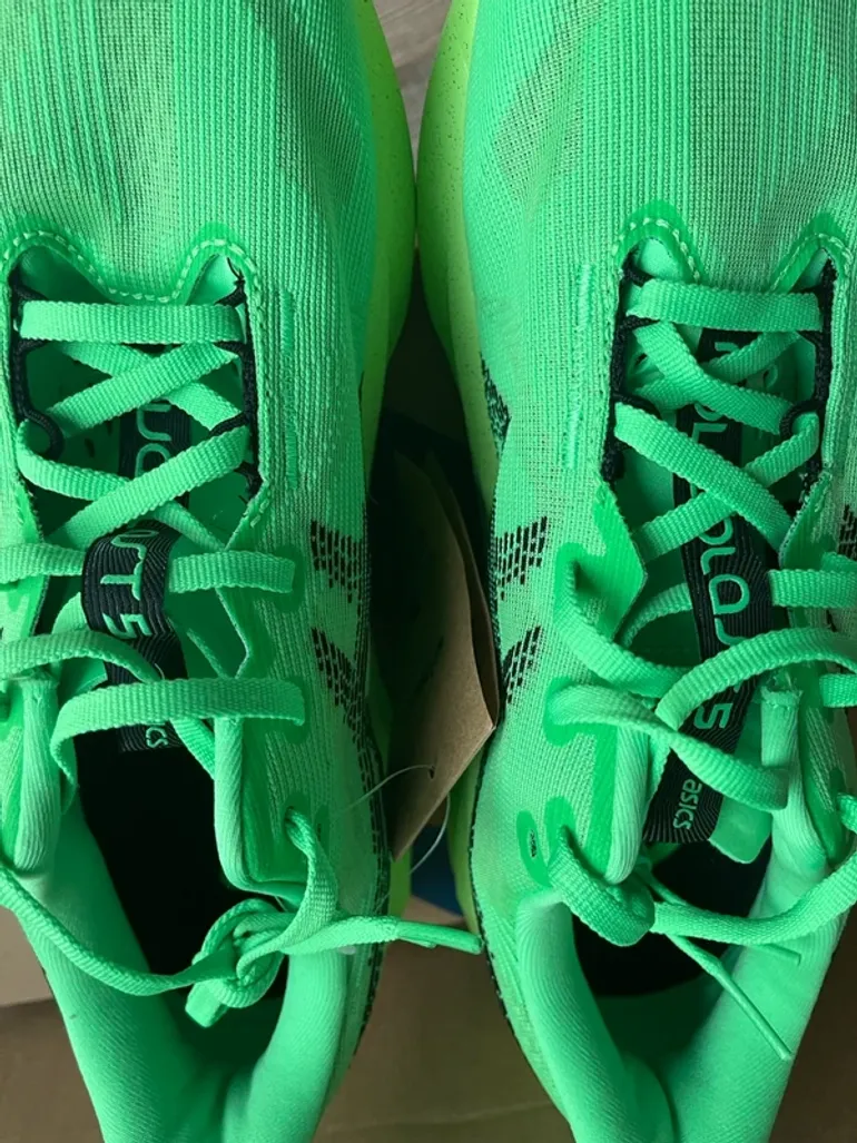 Asics Novablast 5 bike usato — immagine 9 di 12