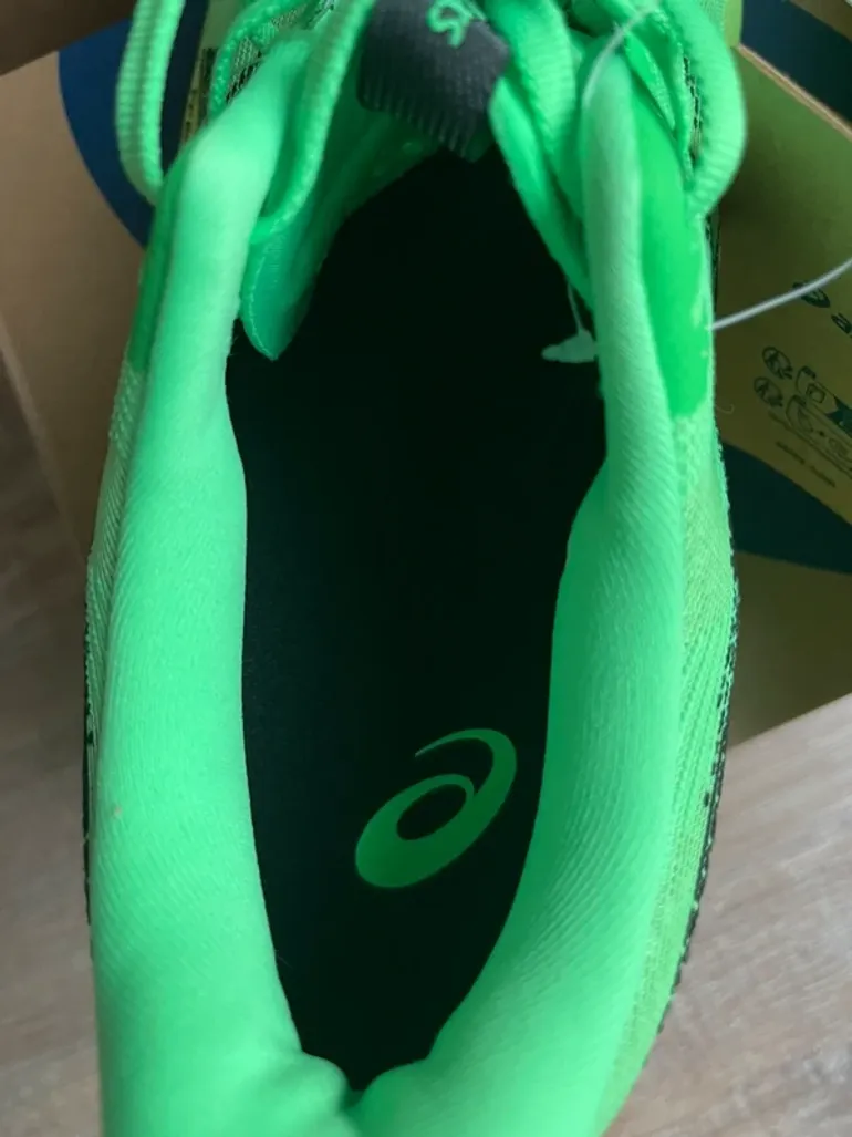 Asics Novablast 5 bike usato — immagine 6 di 12