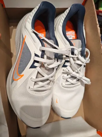 Tweedehands Nike Quest 5 bike — afbeelding 2 van 5