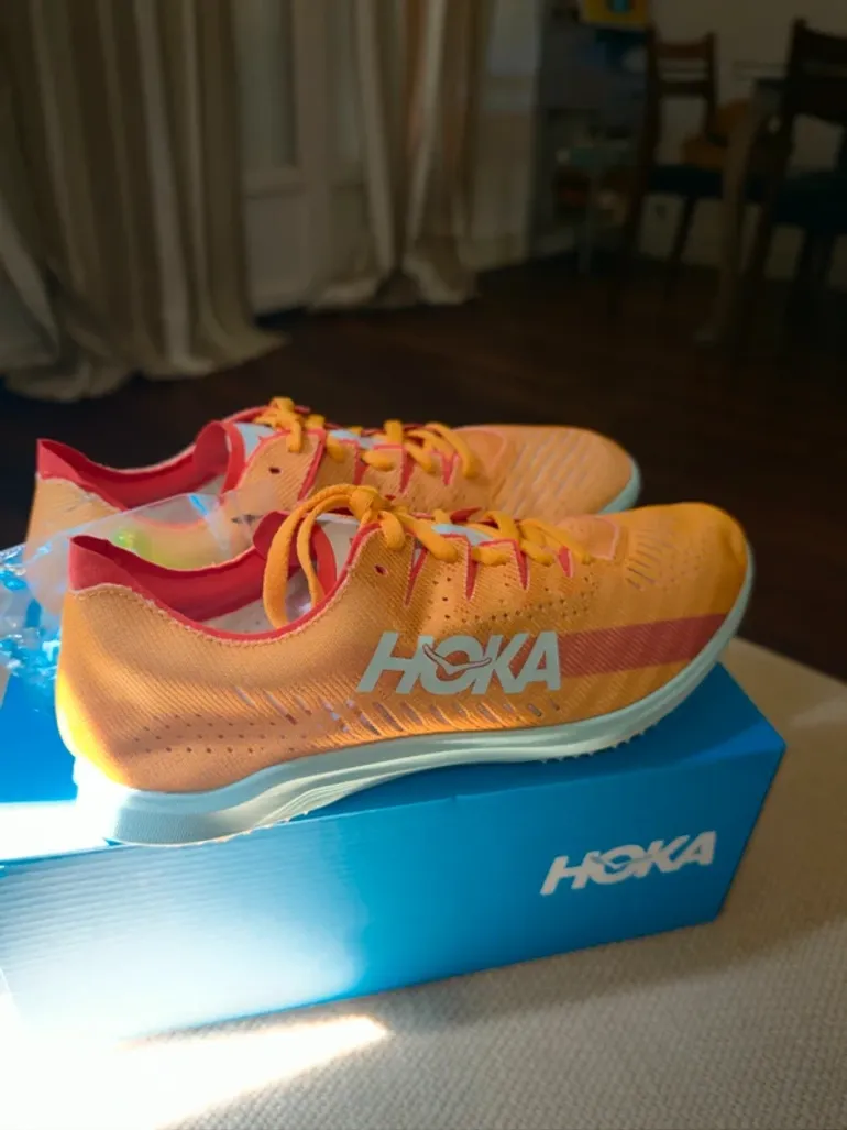 Used Hoka Cielo X LD bike — image 3 of 14