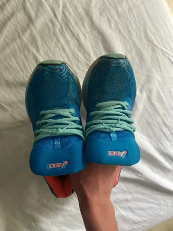 Asics Nimbus 19 bike usato — immagine 5 di 8