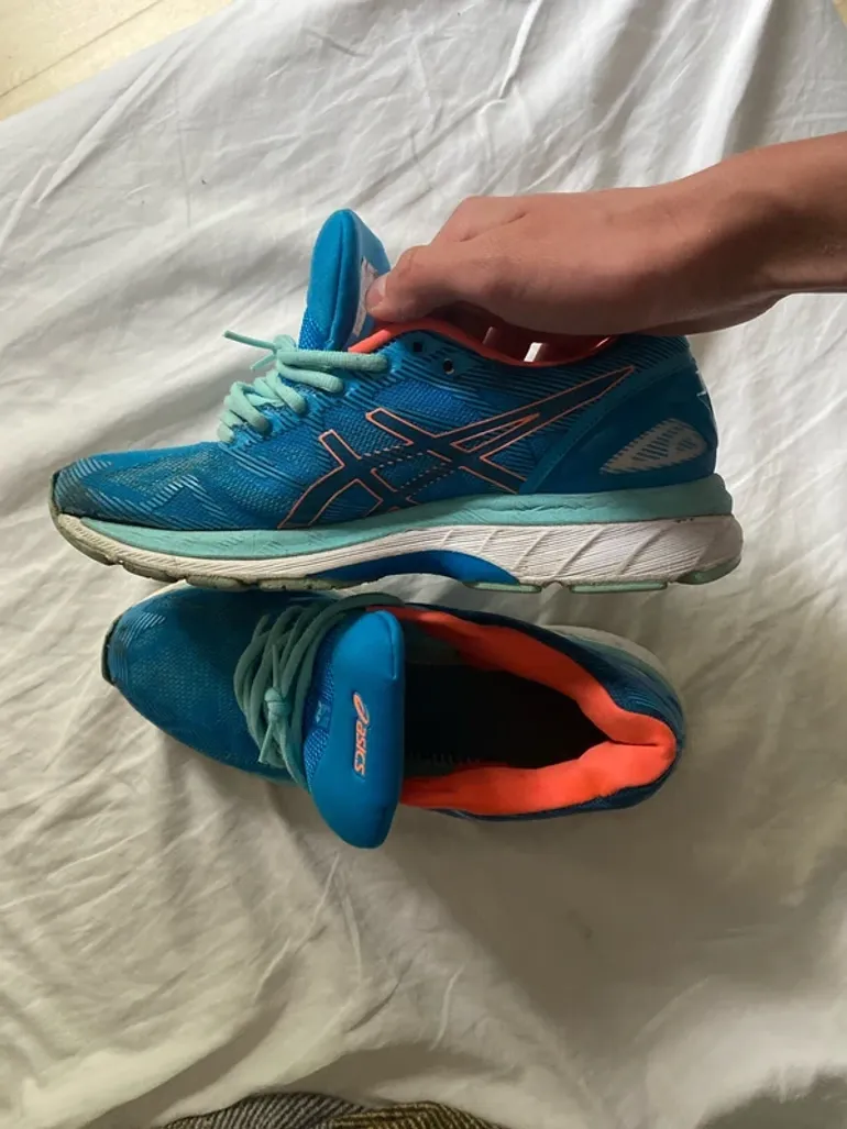Asics Nimbus 19 bike usato — immagine 3 di 8