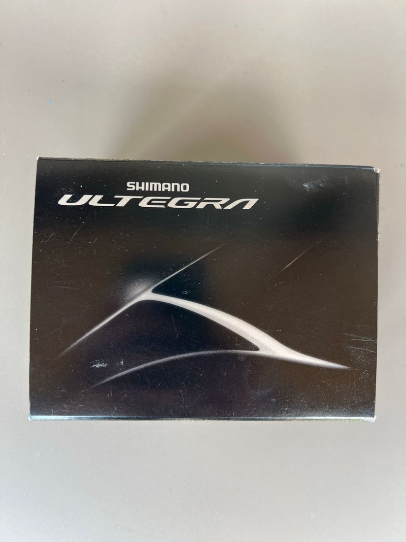 Gebrauchtes Shimano Ultegra RD-R8000 GS Drivetrain & Pedals