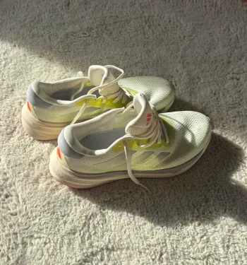 Used Supernova Stride Running Shoes