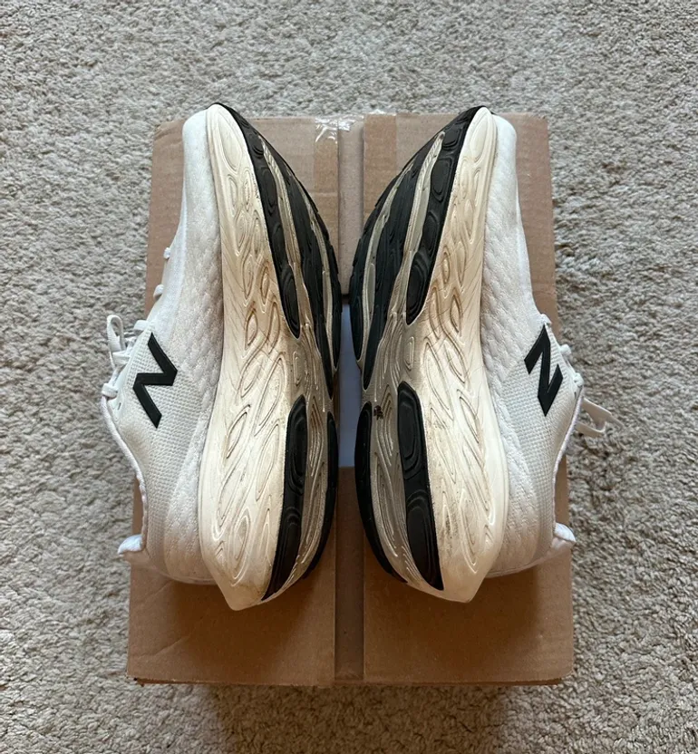 Tweedehands New Balance Fresh Foam 1080 v14 bike — afbeelding 3 van 6
