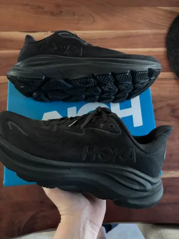 Używany Hoka Clifton 10 Running Shoes