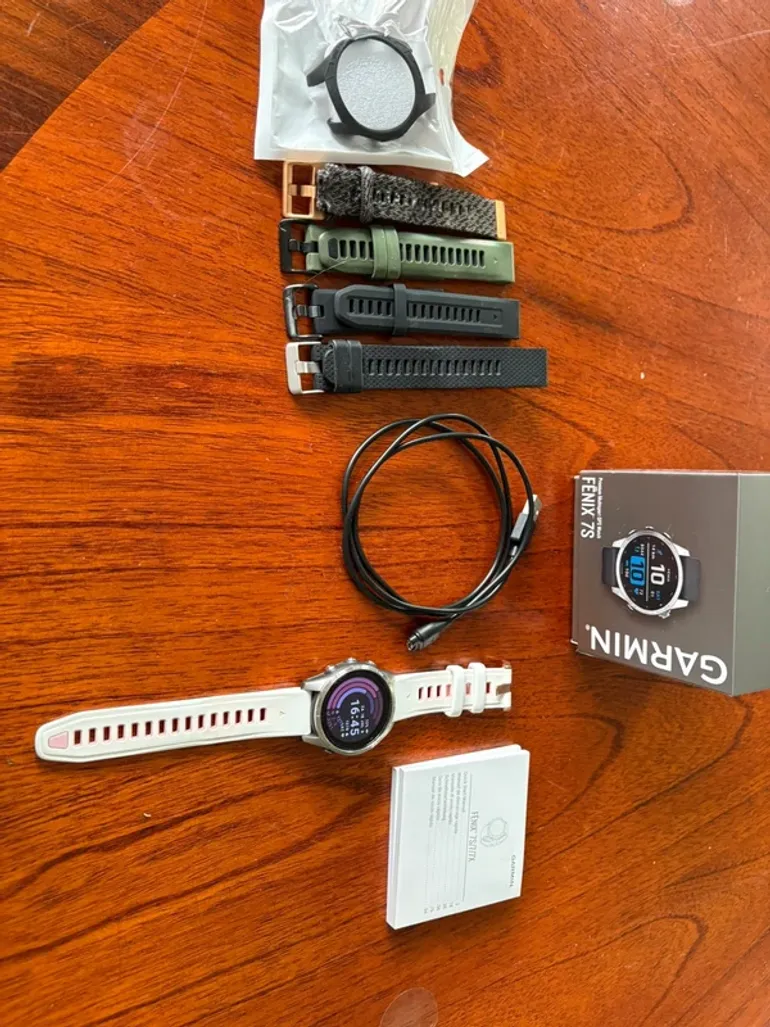 Used Garmin Fenix 7s bike — image 2 of 5