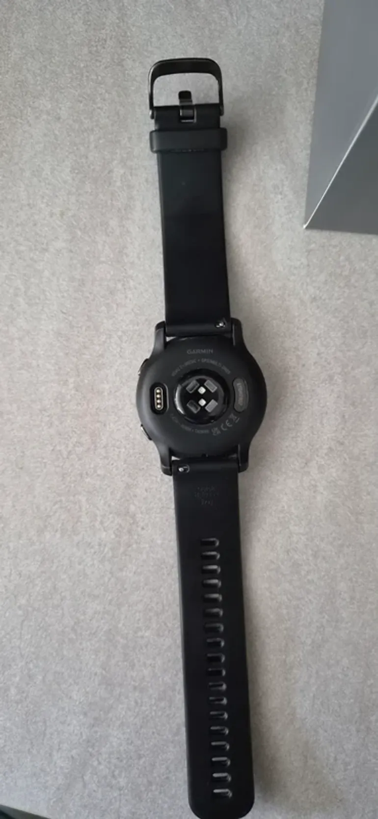Used Garmin Venu 2 bike — image 6 of 9