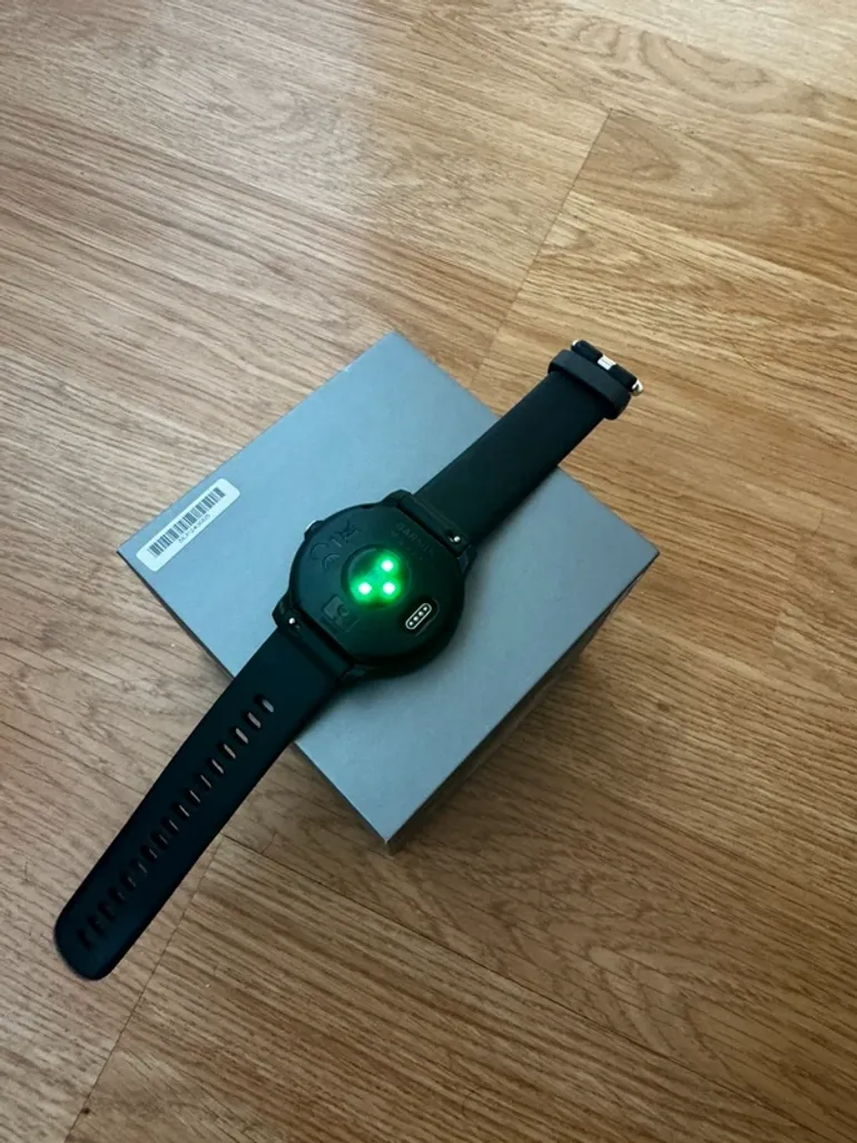 Used Garmin vivoactive 3 music bike — image 2 of 3