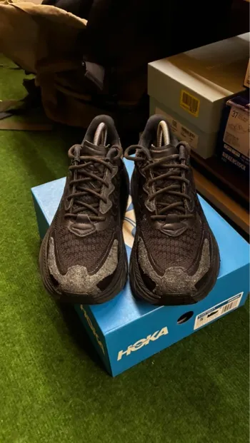 Used Hoka Clifton LS bike — image 2 of 6