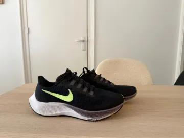 Käytetty Nike Sportschoen Running Shoes