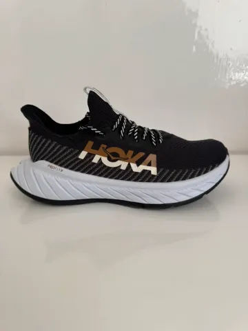 Käytetty Hoka Carbon X 3 Running Shoes