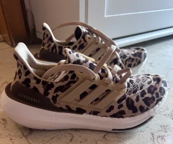 Gebrauchtes Adidas Ultraboost Running Shoes