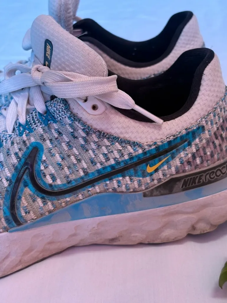 Used Nike React Infinity Run Flyknit 3 bike — image 5 of 7