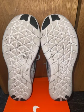 Used Nike Free Run bike — image 7 of 7