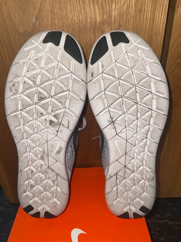 Used Nike Free Run bike — image 7 of 7