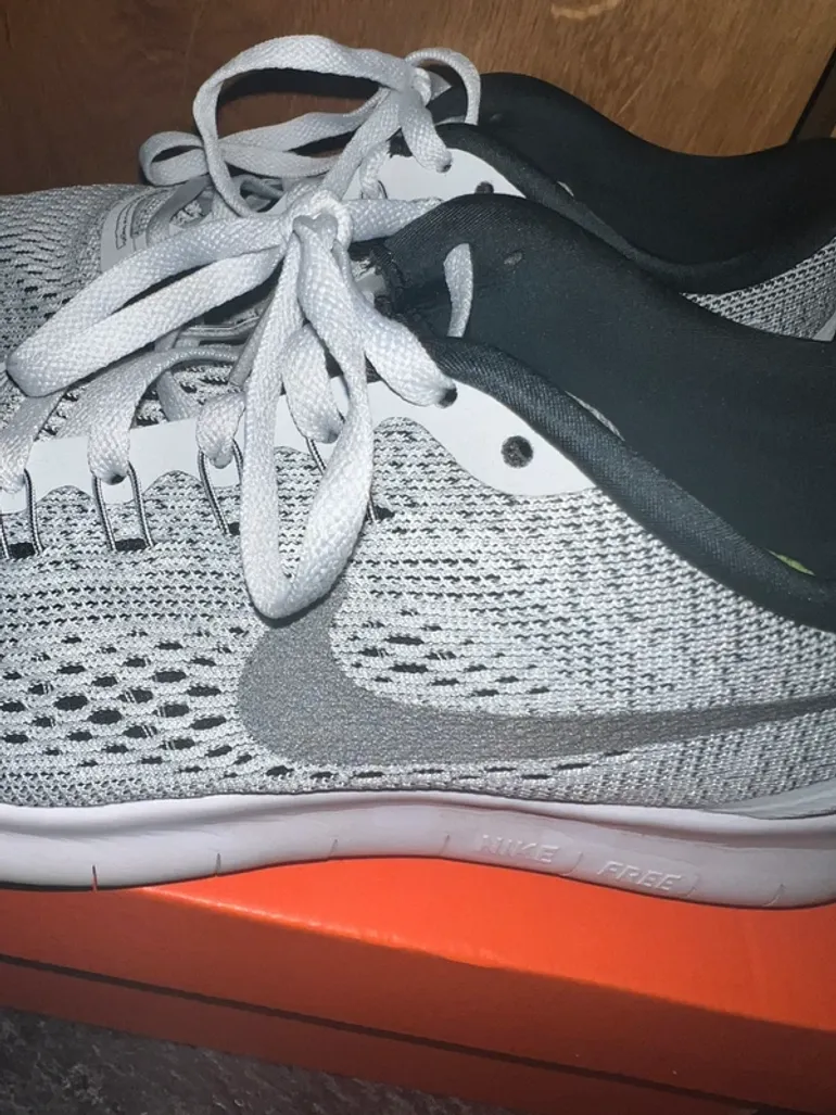 Used Nike Free Run bike — image 4 of 7