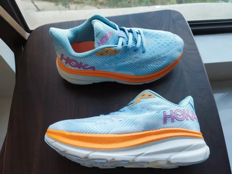 Used Hoka Clifton 9 bike — image 2 of 6
