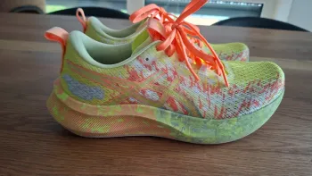 Použité Asics Noosa Tri 16 Running Shoes