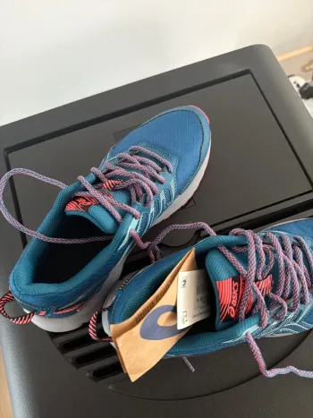 Tweedehands Asics Baskets bike — afbeelding 3 van 6
