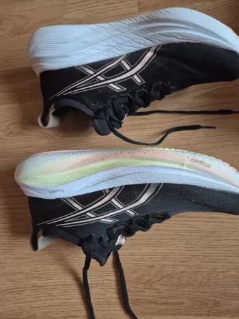 Použité Asics Gel Nimbus 27 bike — obrázek 2 z 6