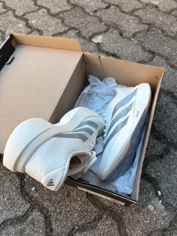 Used Adidas Evo SL Woven bike — image 3 of 6