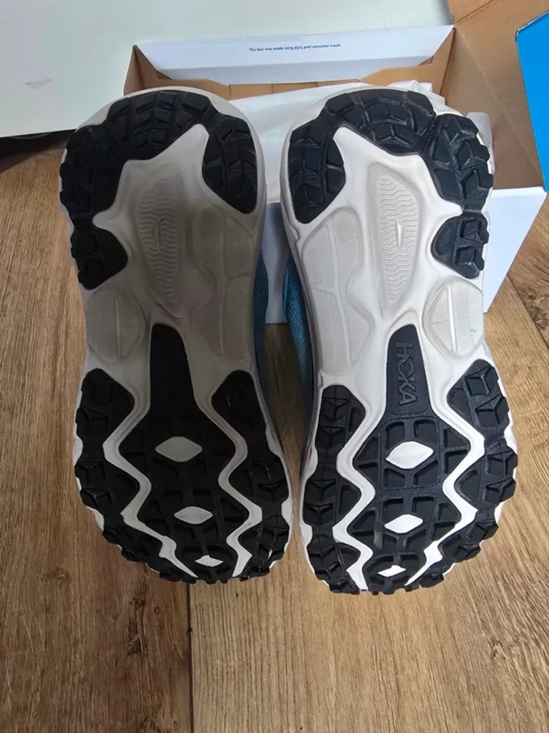 Hoka Challenger 7 GTX bike d'occasion — image 4 sur 5