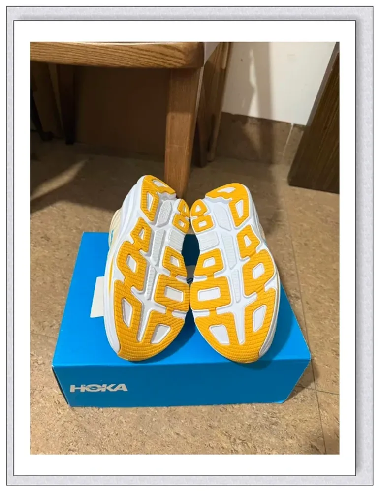 Used Hoka Bondi 9 bike — image 5 of 5