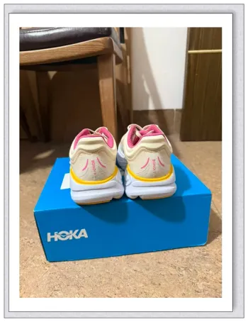 Used Hoka Bondi 9 bike — image 4 of 5