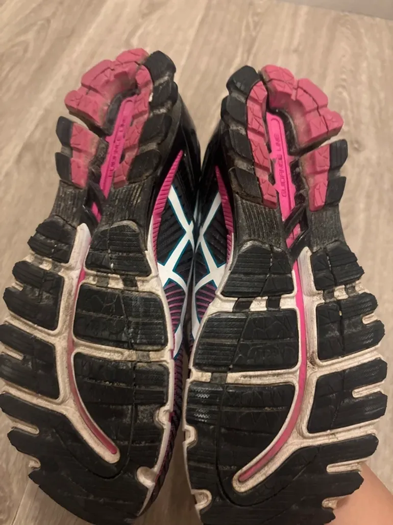 Použité Asics Shoes bike — obrázek 4 z 4