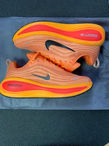 Nike Sneakers Running Shoes d'occasion