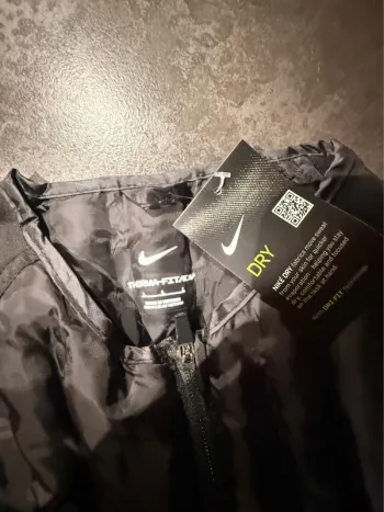 Nike Running Weste bike d'occasion — image 3 sur 7