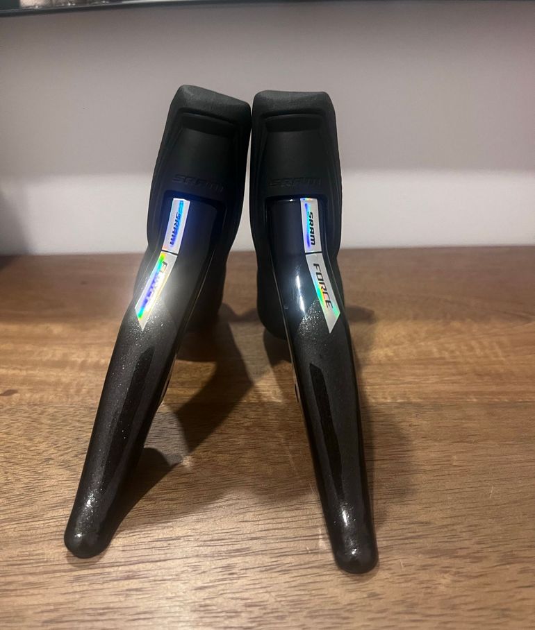 Tweedehands Sram Force AXS D2 Shifter 2025 bike — afbeelding 3 van 7