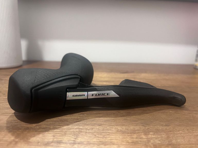 Tweedehands Sram Force AXS D2 Shifter 2025 bike — afbeelding 6 van 7