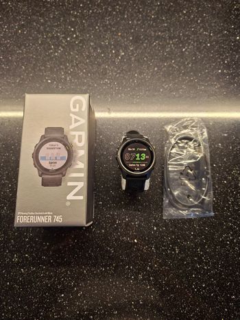 Použité Garmin Forerunner 745 Electronics